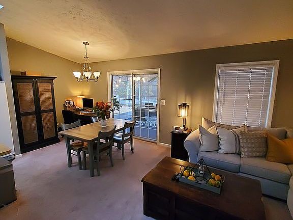 4th image of 628 Wyndclift Cir