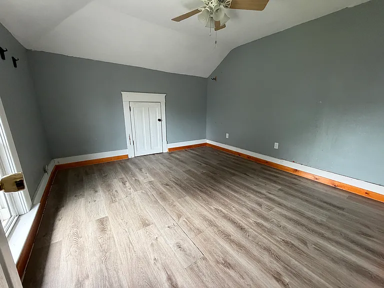 113 W Monroe St — Photo 7