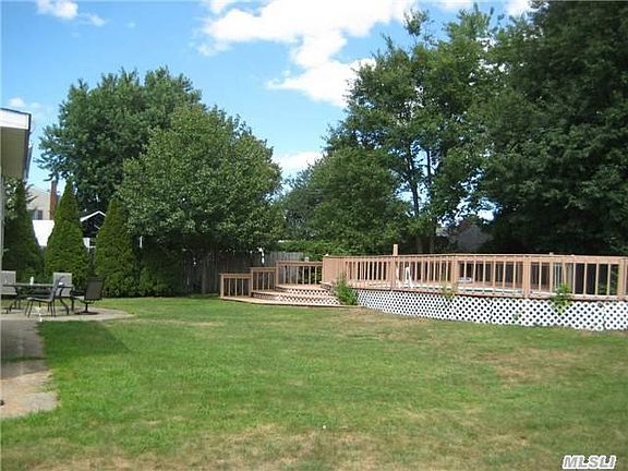 2nd image of 3 Patrician Ln