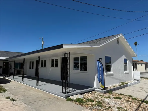 601 Corey Ave, St Pete Beach, FL 33706