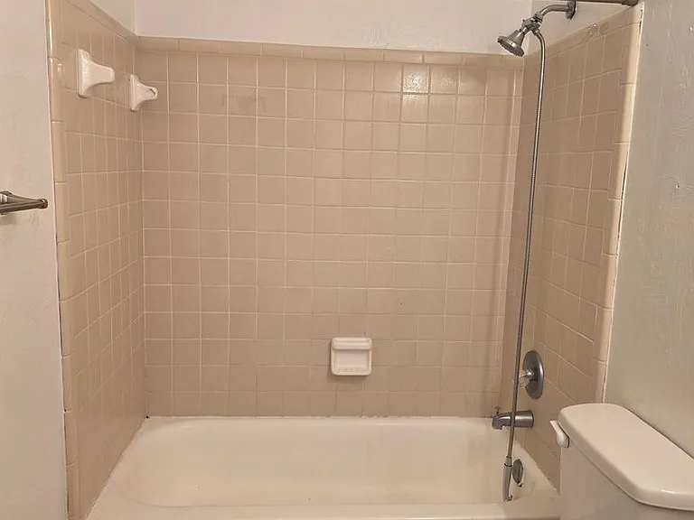 2350 Hartsfield Way — Photo 9
