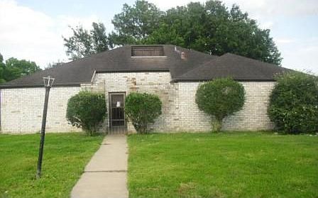 1st image of 2714 Meadowcreek Dr