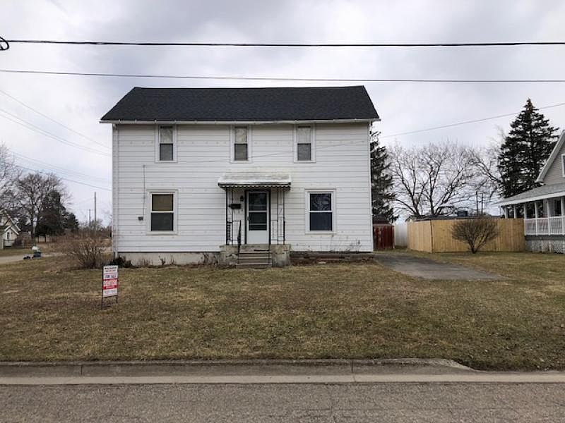 1st image of 4455 Brooker St
