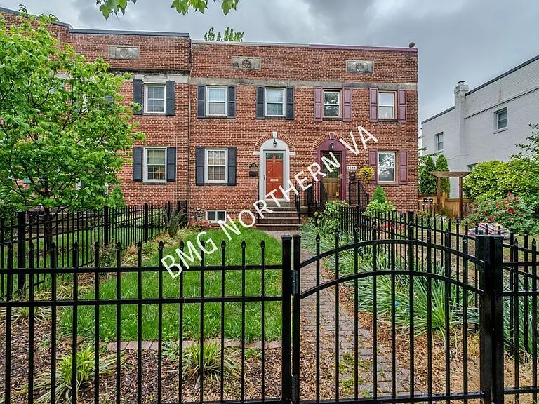 1132 Powhatan St — Photo 3