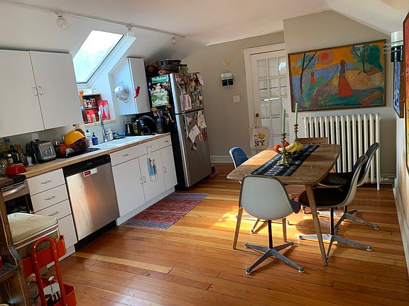 3rd image of 2450 Blaisdell Ave #3