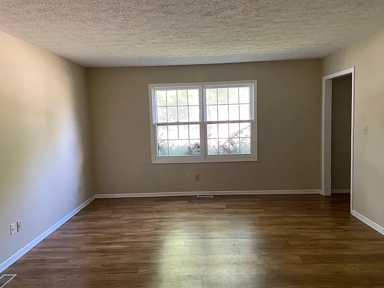 6605 Echo Ln — Photo 6