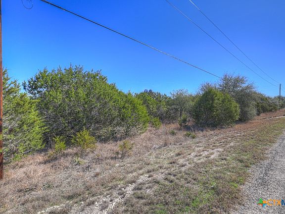 2nd image of 505 Red Rose St