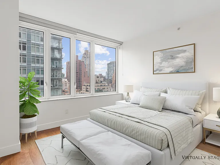 250 E 53rd St #1603 — Photo 7