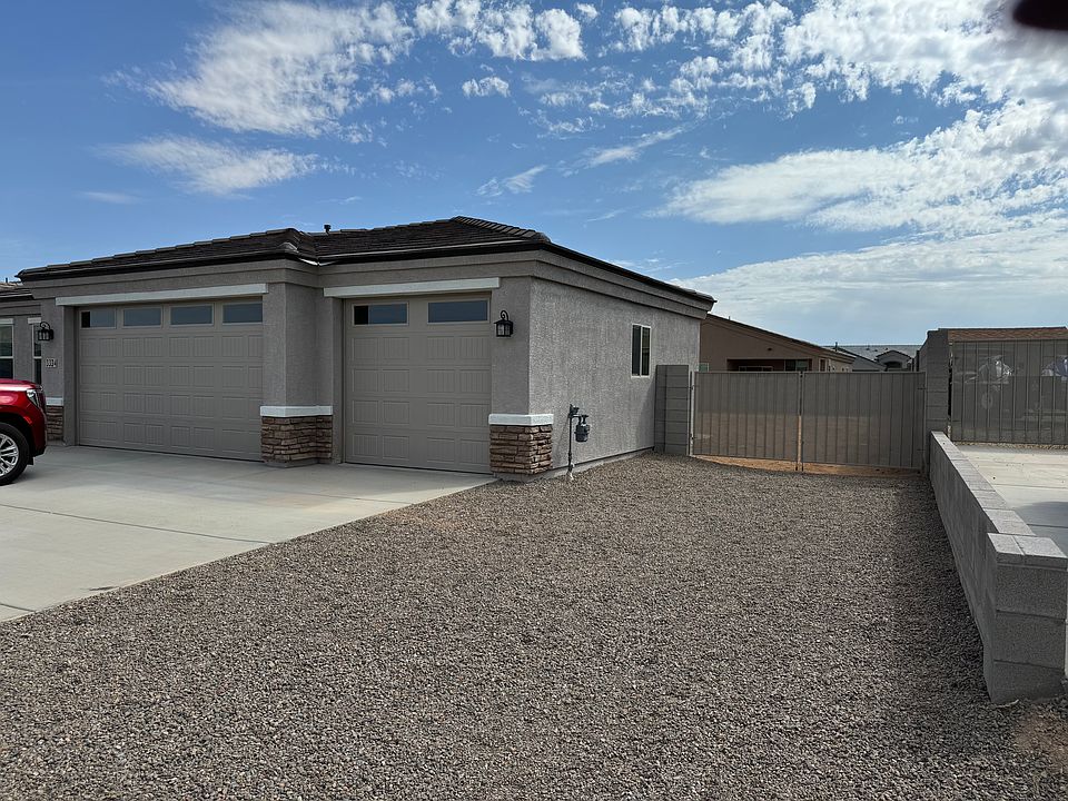 1st image of 3334 Sonora Desert St