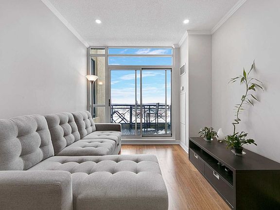 5th image of 2325 Central Park Dr Unit 1202