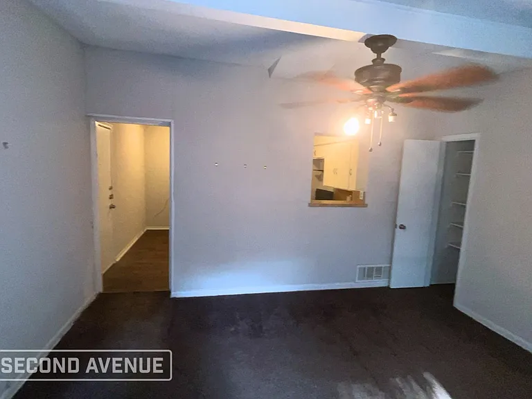1803 Robinson St — Photo 3