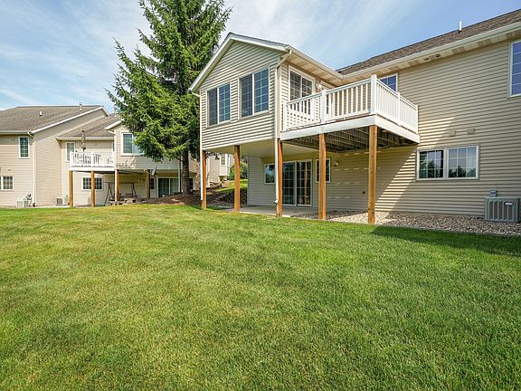 3rd image of 2550 Gracepoint Ct SE #37