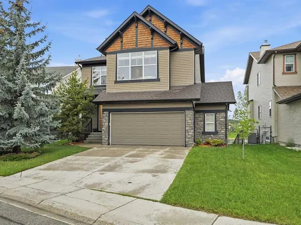 114 S Cougarstone Cres SW, Calgary, AB T3H 4Z5