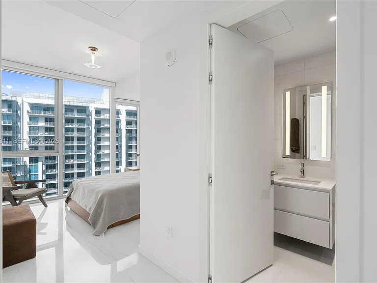 300 Biscayne Boulevard Way #4009W — Photo 30