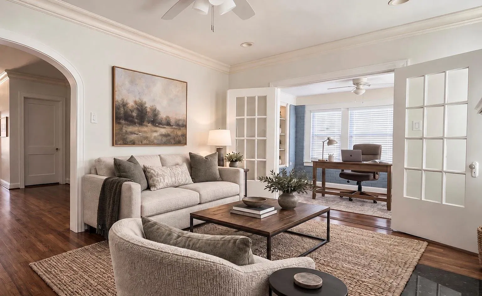2 bed, 1.0 bath, 1104 sqft, $2,050 — Photo 2