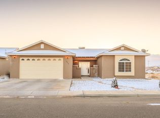 2014 Garnet Ave, Farmington, NM 87401