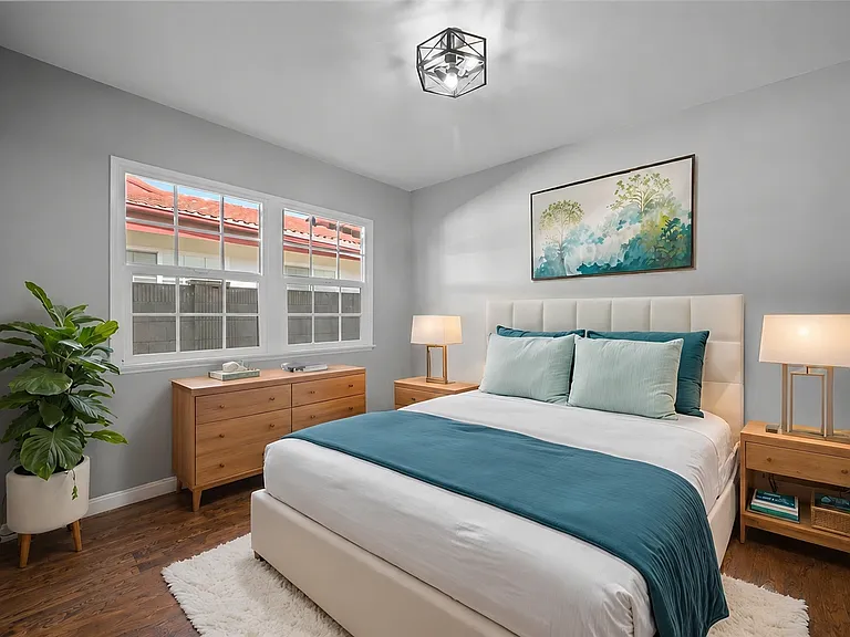6091 Kimberly Dr — Photo 16