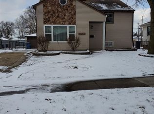 2827 Grand Blvd, Highland, IN 46322