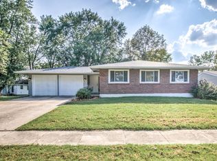 4 Maple St, Saint Peters, MO 63376
