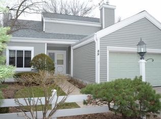 89 Oak Creek Trl, Madison, WI 53717