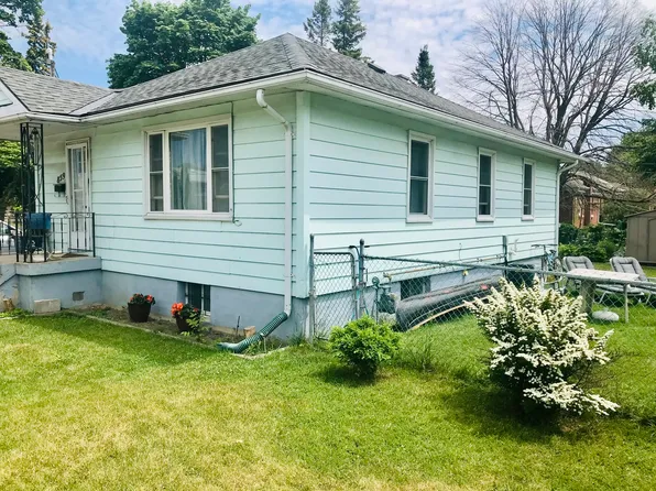 859 Victoria St #B, Kingston, ON K7K 4T6