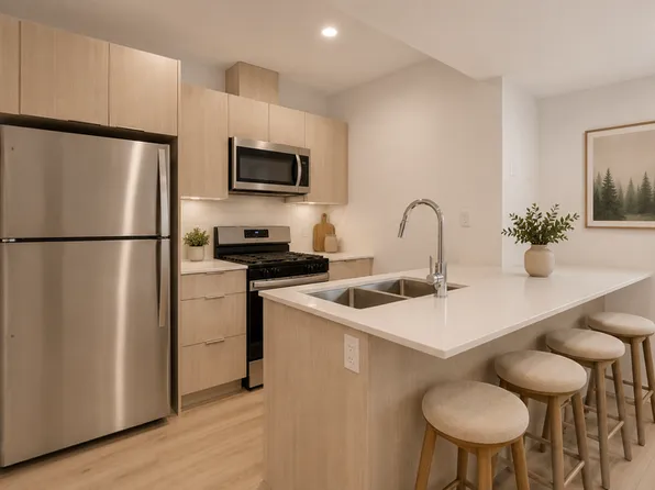 10969 130th St NW, Edmonton, AB