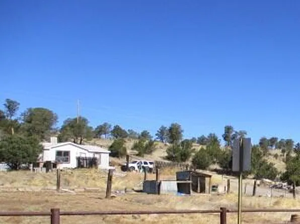 157 Valley View Rd, Capitan, NM 88316