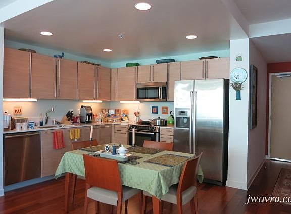 4th image of 1160 Mission St Unit 2001