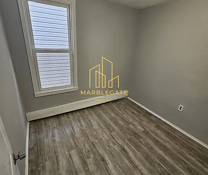 161 Court St #2AZ — Photo 8