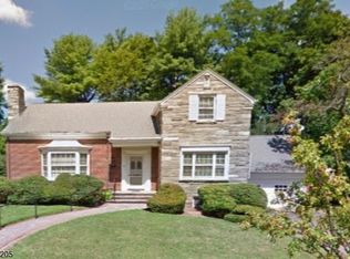 35 Fairway Dr, West Orange, NJ 07052