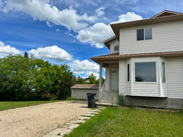 10047 98th St #1A, Sexsmith, AB T0H 3C0