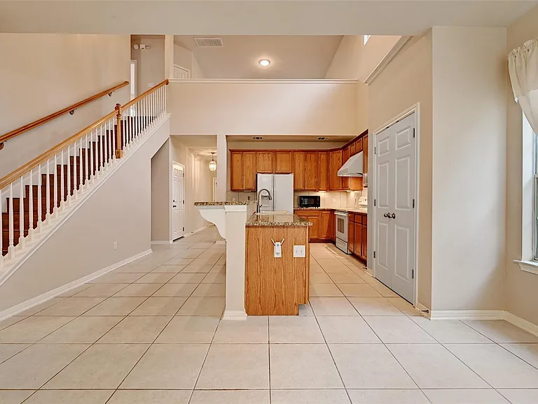 411 W Saint Elmo Rd #34 — Photo 13