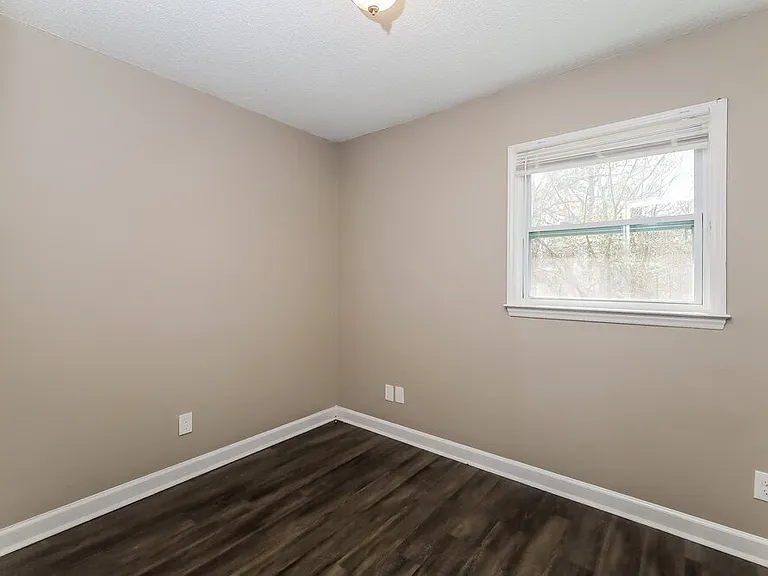 7608 Morgense Pl — Photo 12