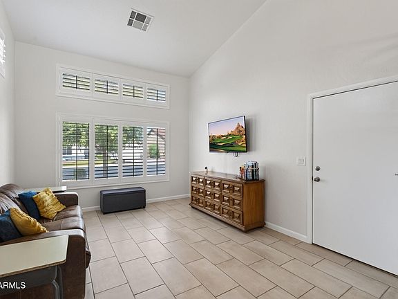 5th image of 1361 E JASPER Drive