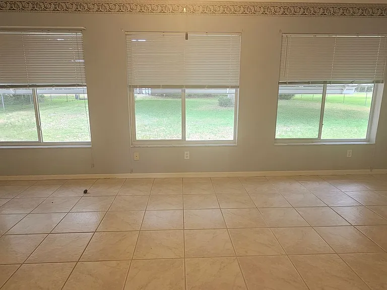 13761 SW 115th Cir — Photo 22