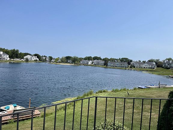 5th image of 8446 S Tuckaway Shores Dr