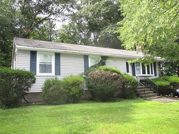 2nd image of 3 Braewood Dr