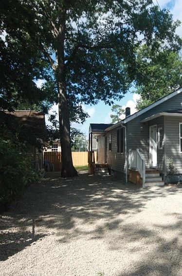 1st image of 9 Verbena St