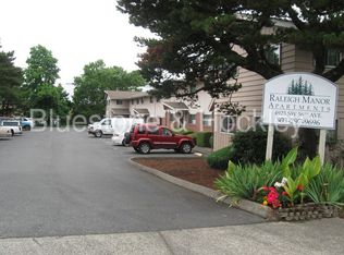 4925 SW 56th Ave APT 21, Portland, OR 97221