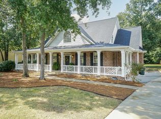 460 Crestdale Dr, Clayton, NC 27520