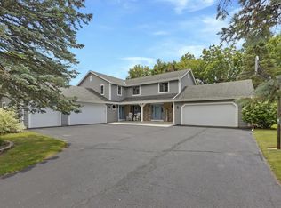 N30W23511 Greenfield COURT, Pewaukee, WI 53072