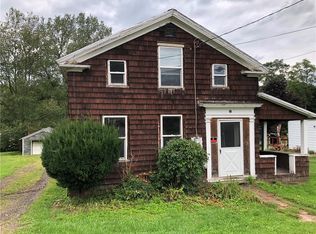 31 Park St, Sinclairville, NY