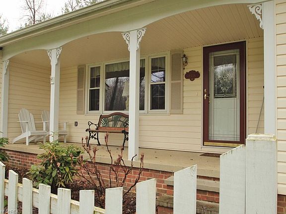 2nd image of 6436 Creekside Trl