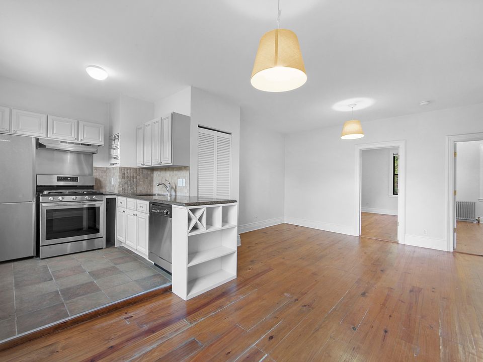 1st image of 43 Douglass St APT 3