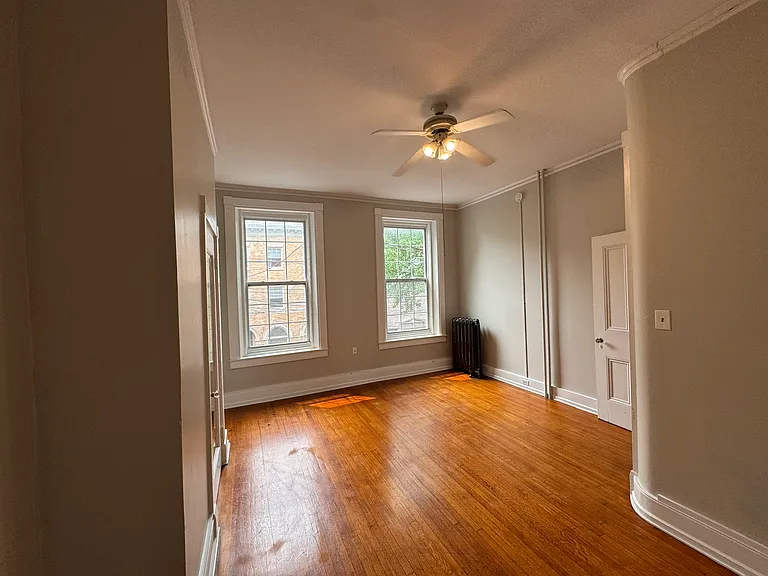 211 E King St #2 — Photo 19