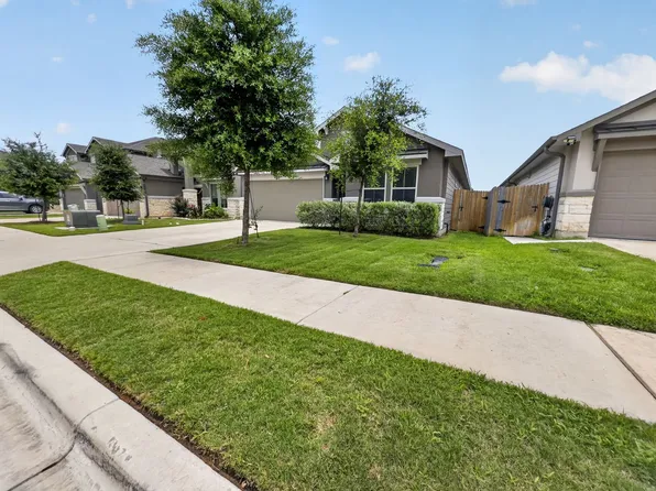 125 Caterpillar Ln, Georgetown, TX 78628