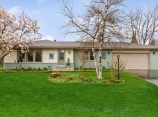 2119 Fireside Dr, Racine, WI 53402