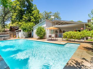 921 Camino Ct, Redding, CA 96002