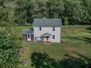 229 River Rd, Renovo, PA 17764