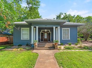 705 Franklin St, Fredericksburg, TX 78624
